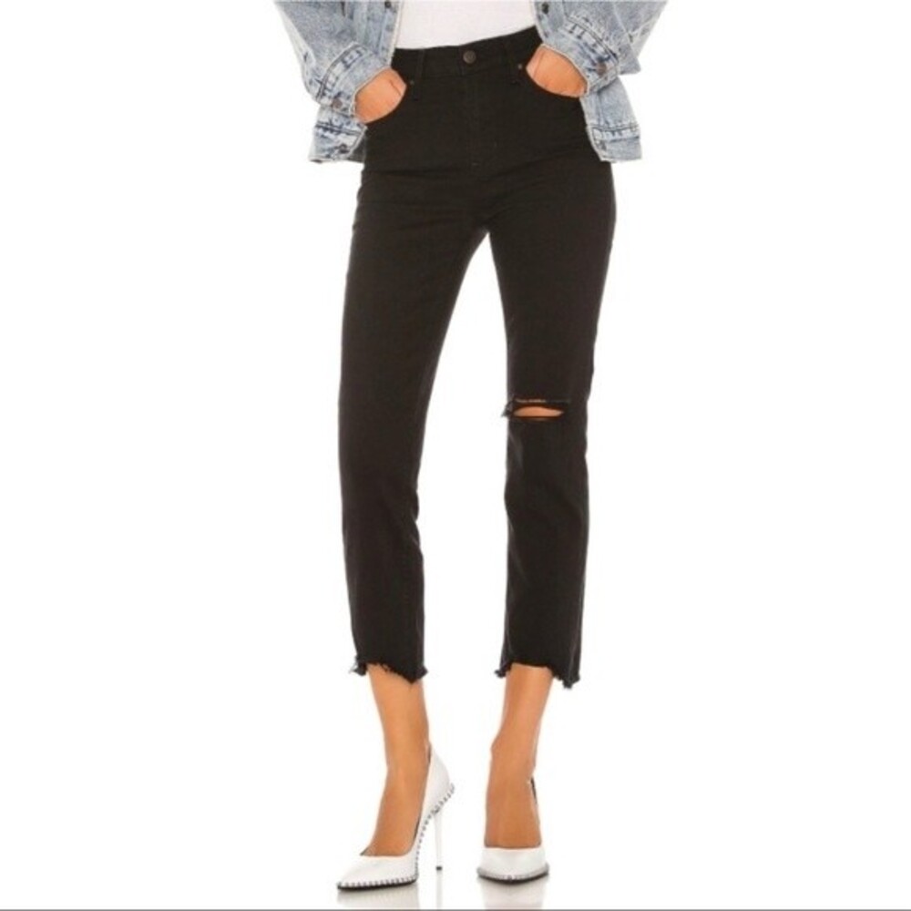 Levi’s 724 black high rise straight leg distressed cropped jeans women’s size 27